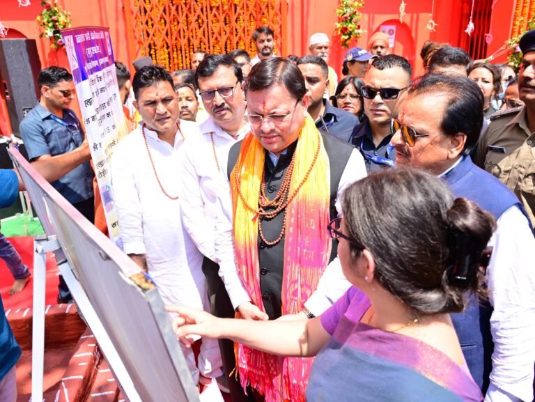 मुख्यमंत्री ने हल्द्वानी स्थित कालू सिद्ध मंदिर में प्राण प्रतिष्ठा महोत्सव में की पूजा-अर्चना