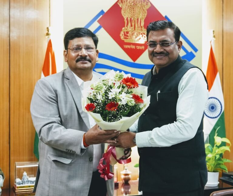 मुख्य सचिव ने की प्रदेश में रोपवे परियोजनाओं की समीक्षा,रोपवे परियोजनाओं में तेजी लाने के दिए निर्देश